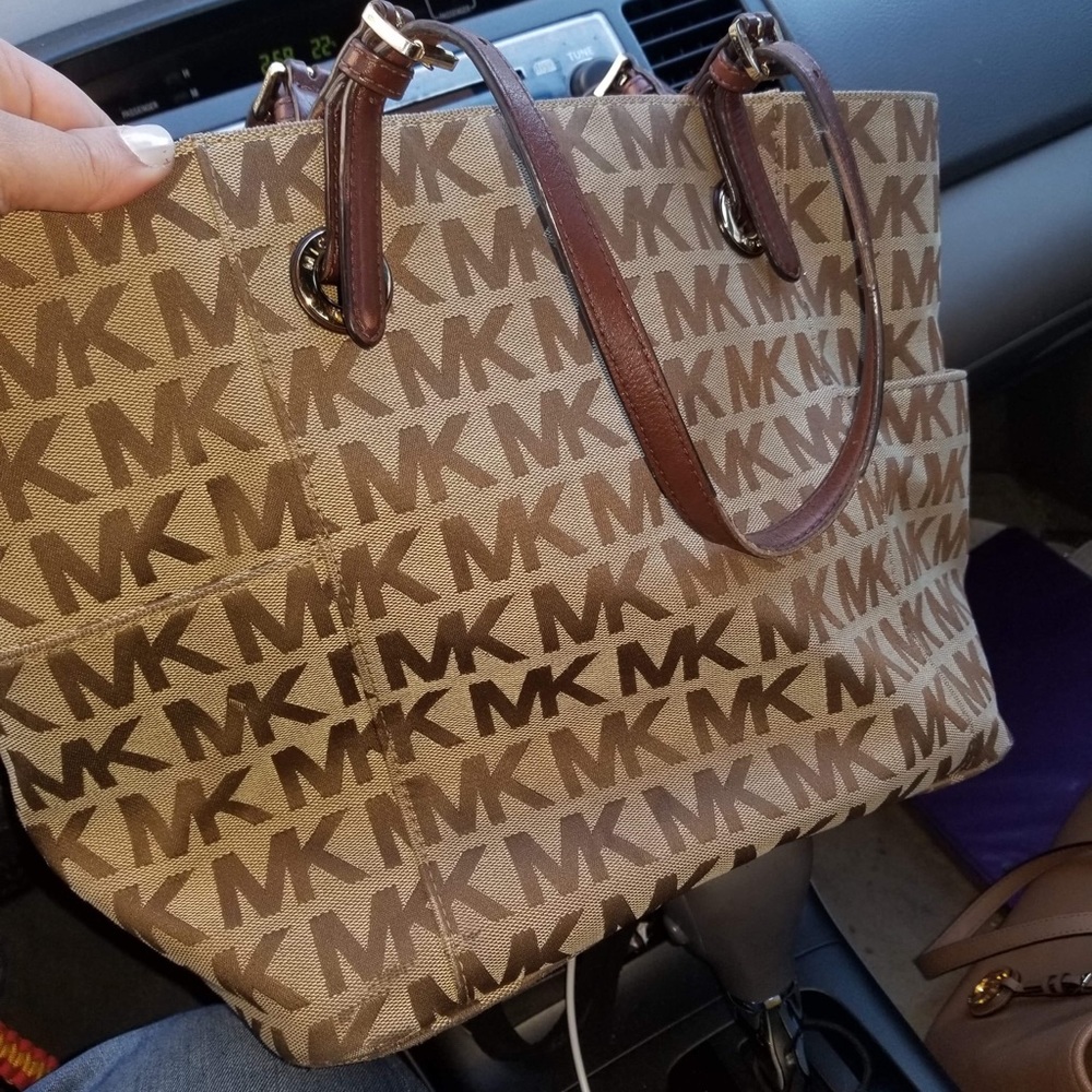 Michael Kors Purse